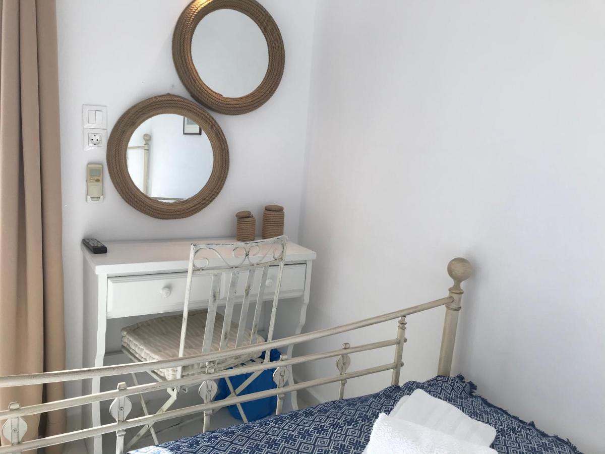 Sea View Pension Violeta Room1 For Two Parikia  Bagian luar foto