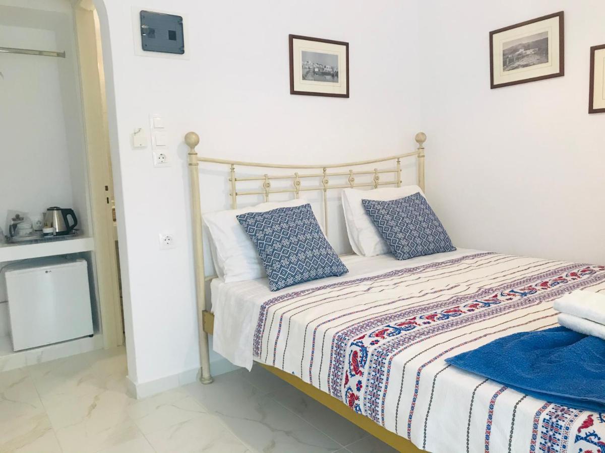 Sea View Pension Violeta Room1 For Two Parikia  Bagian luar foto